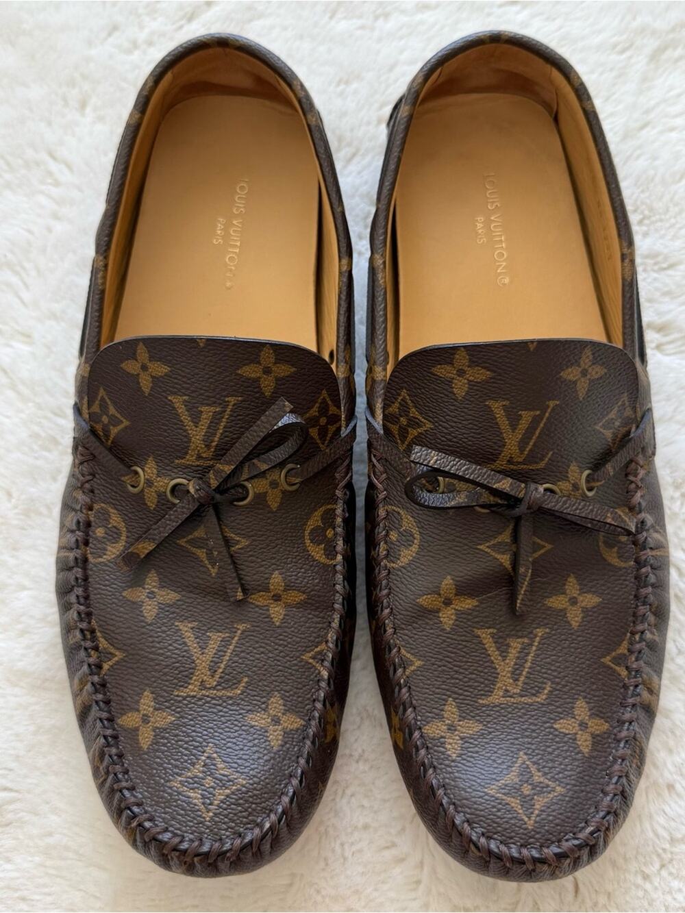 Louis Vuitton men Arizona loafers monogram print size 10.5 US Authentic